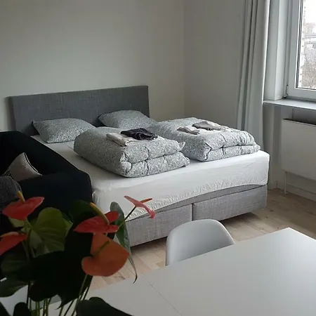Morten Simonsen * Copenhagen